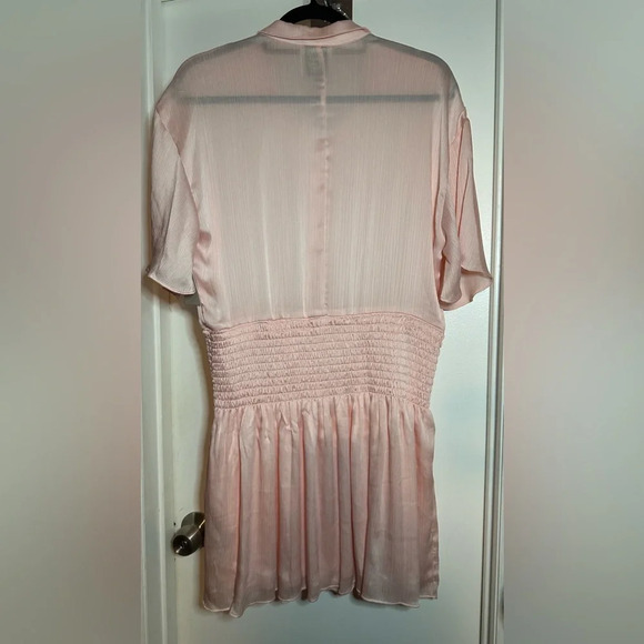 NWT Sage Collective Smocked Waist Mini Dress in Blush Size 10 - Picture 5 of 9